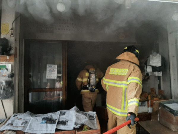 ‘사물인터넷 화재 감지기’ 세종 전통시장 대형화재 막았다 (사진제공=세종소방본부)