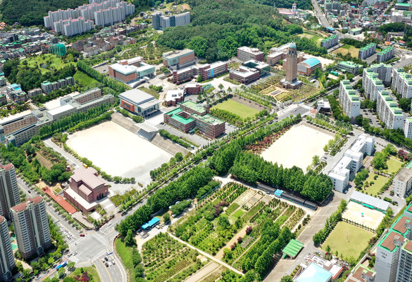 대전과학기술대학교는 교육부와 한국연구재단이 지원하는 ‘전문대학혁신지원사업’ 2021년 성과평가에서 ‘A’등급을 받았다. (사진제공=대전과학기술대학교)