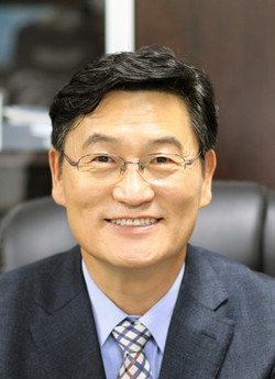 김윤호 청양부군수.