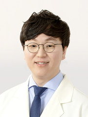 대전우리병원 척추센터 유범석 진료과장(신경외과 전문의).