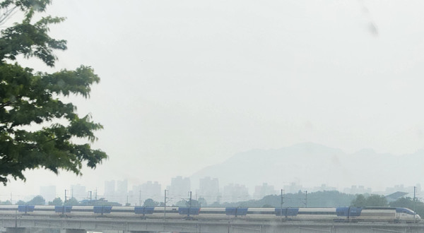 현재 전력통신점검 작업이 이뤄지고 있는 서해선 복선전철 철도. (사진=독자제공)