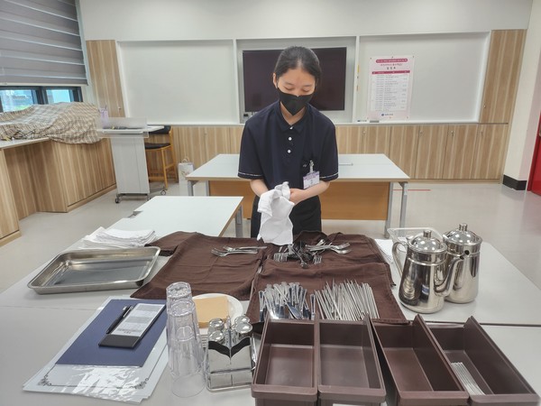 대전특수교육원은 11일부터 16일까지, 특수학교 학생 등 60명이 참여한 가운데 ‘2024 전국 장애 학생 직업기능경진대회 지역 예선 대회’를 개최했다고 밝혔다. (사진제공=대전시교육청)
