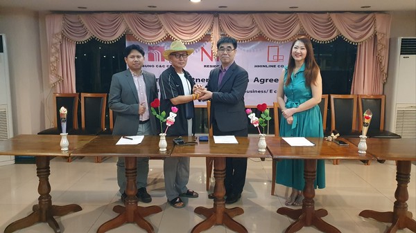 (주)한성K로지스는 10월 27일 태국에서 세계적인 재단법인 ‘TOGETHER VISION’이 주최한 ‘자금투자계약’ 체결식에 참여했다. 