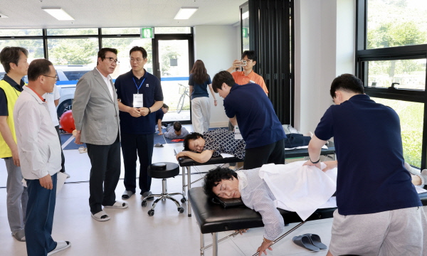 보령시, 송학항 건강관리교실( 사진제공=보령시)