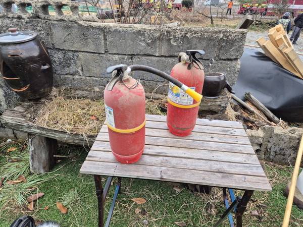  공주소방서는 주택용 소방시설에 대해 필수가 아닌 의무로 화재 초기진압에 성공한 사례들을 통해 시민들에게 그 중요성을 알린 홍보에 나섰다고 21일 밝혔다.(사진제공=공주소방서)