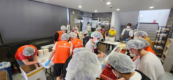더본코리아 자원봉사자 봉사활동 사진