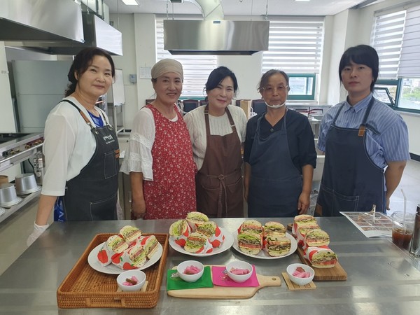 양송이와 함께 완성하는 석성의 맛