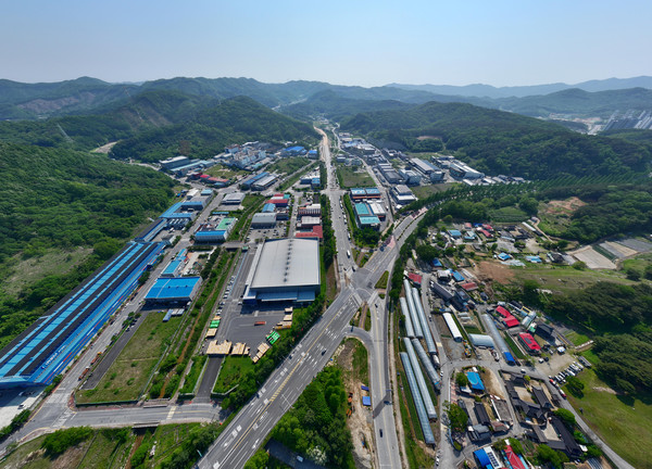 계룡시가 국방 특화 클러스트 조성을 본격 추진하는 등 명실상부 국방수도로 도약하기 위해 본격적으로 움직이기 시작했다(사진제공=계룡시)