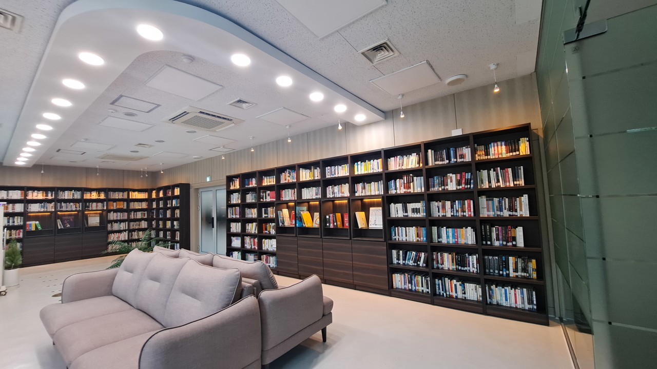 교육청 청사 내 책마당 모습. (사진제공=대전교육청)