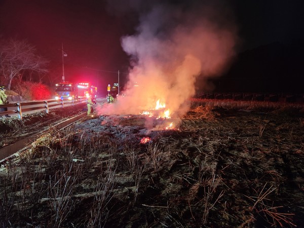 남일면 마장리 농작물 소각 화재 발생장면 (사진제공=금산소방서)