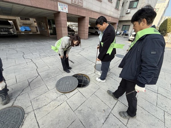 개인하수처리시설 지도 점검 현장 (사진제공=당진시)