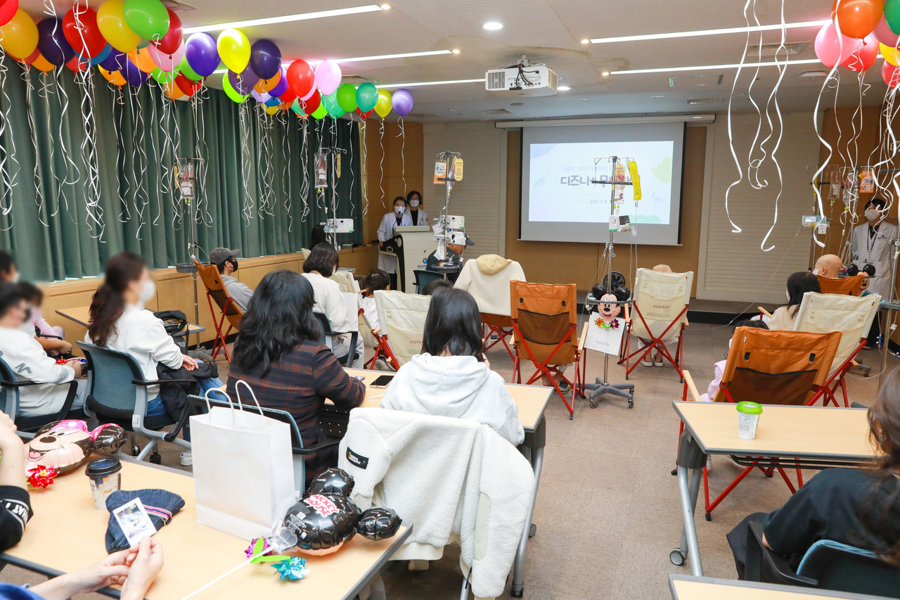 지난 6일 진행된 디즈니+ 무비타임 행사 현장. (사진제공=충남대학교병원)