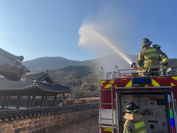 보령소방서, 가을철 산불 예방 진압훈련( 사진제공=보령시)