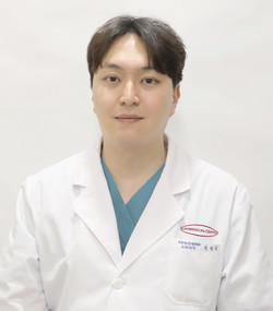 대전선병원 구강악안면외과 윤찬식 전공의.