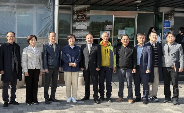 송미령 농림축산식품부 장관 깜짝 방문 사진(사진 제공=홍성군 축산과 친환경축산팀)