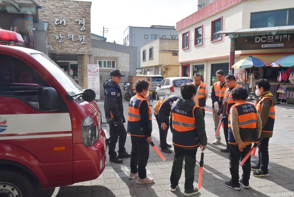 전통시장 자율소방대(사진 제공=부여소방서)