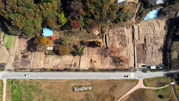 제12차 정밀 발굴 조사가 진행된 서산 보원사지 동남쪽 일원 전경(사진제공= 서산시)