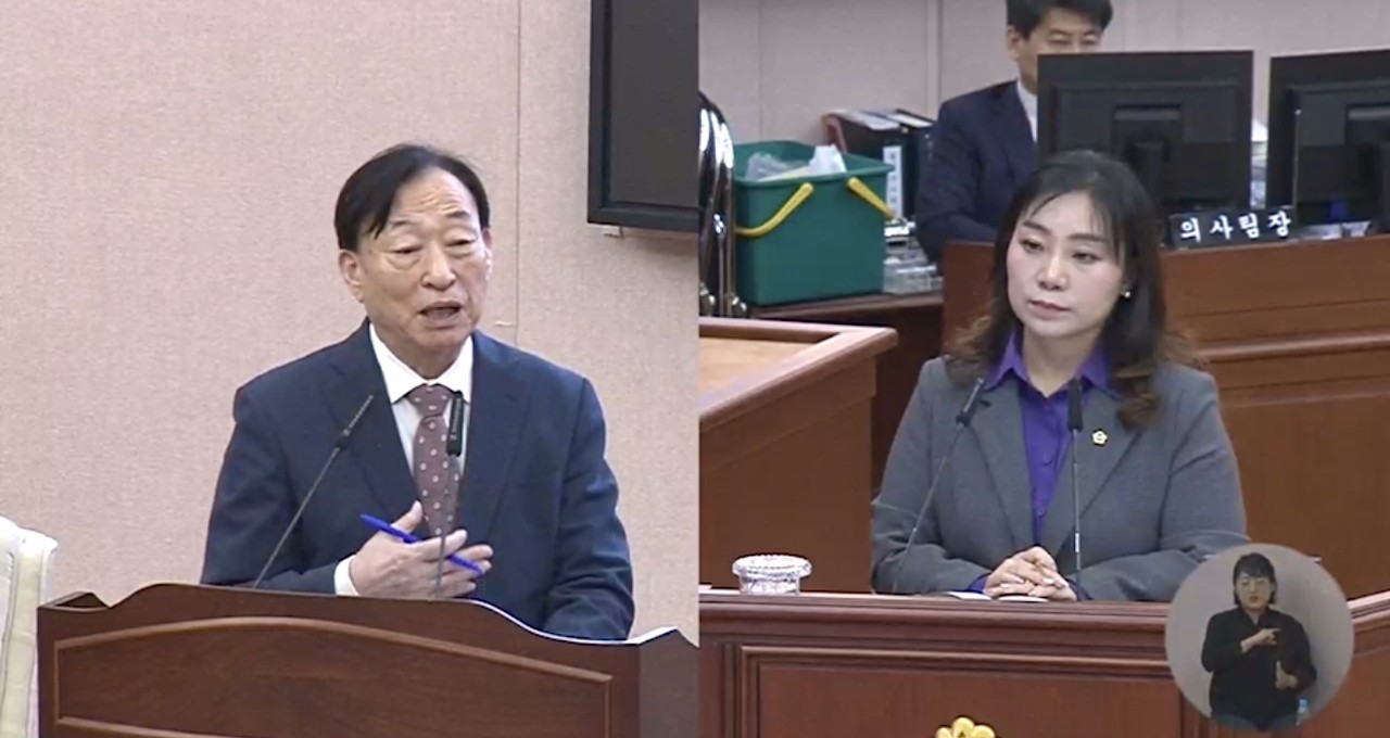 대전시의회 교육행정 질의 생방송 갈무리. 왼쪽부터 설동호 대전교육감, 김민숙 대전시의원.