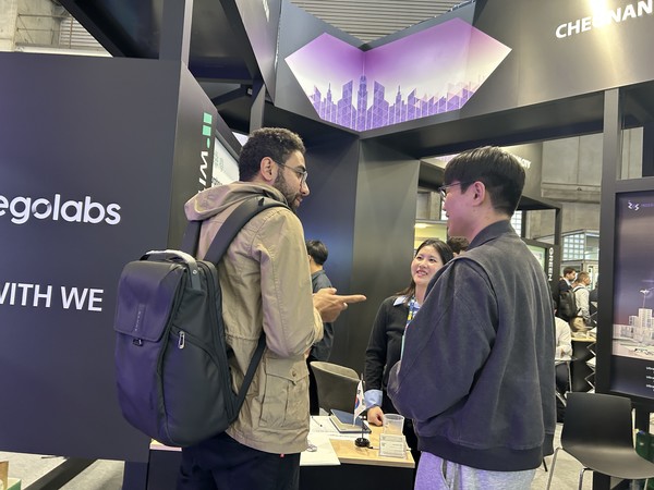 천안시는 지난 4~6일(현지시각) 스페인 바르셀로나에서 열린 ‘2025 스마트시티 엑스포 월드 콩그레스(SCEWC)’에서 ‘PRISM CITY 천안관’을 운영했다. (사진제공=천안시)