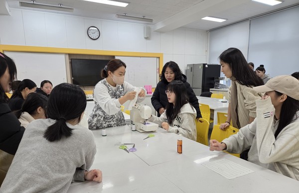 부여여중, 에코 소잉 디자이너 체험활동 운영(사진 제공=부여교육청)