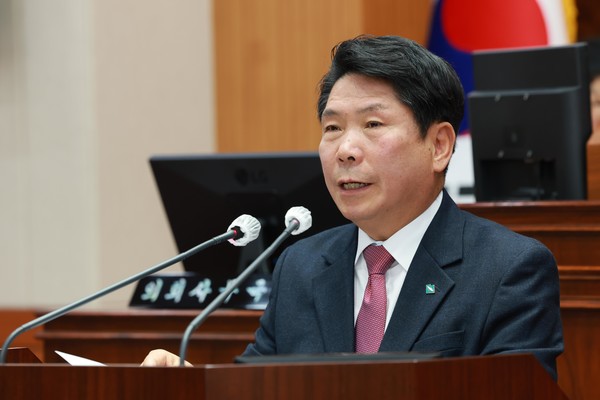 김창규 제천시장이 24일 의회에서 시정연설을 했다. (사진제공=제천시)