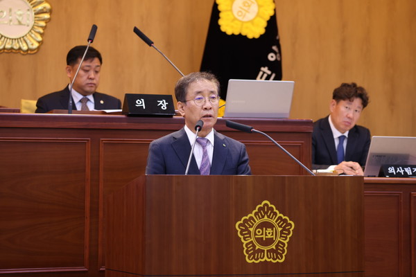 김문근 단양군수는 24일 의회에서 시정연설을 했다. (사진제공=단양군)