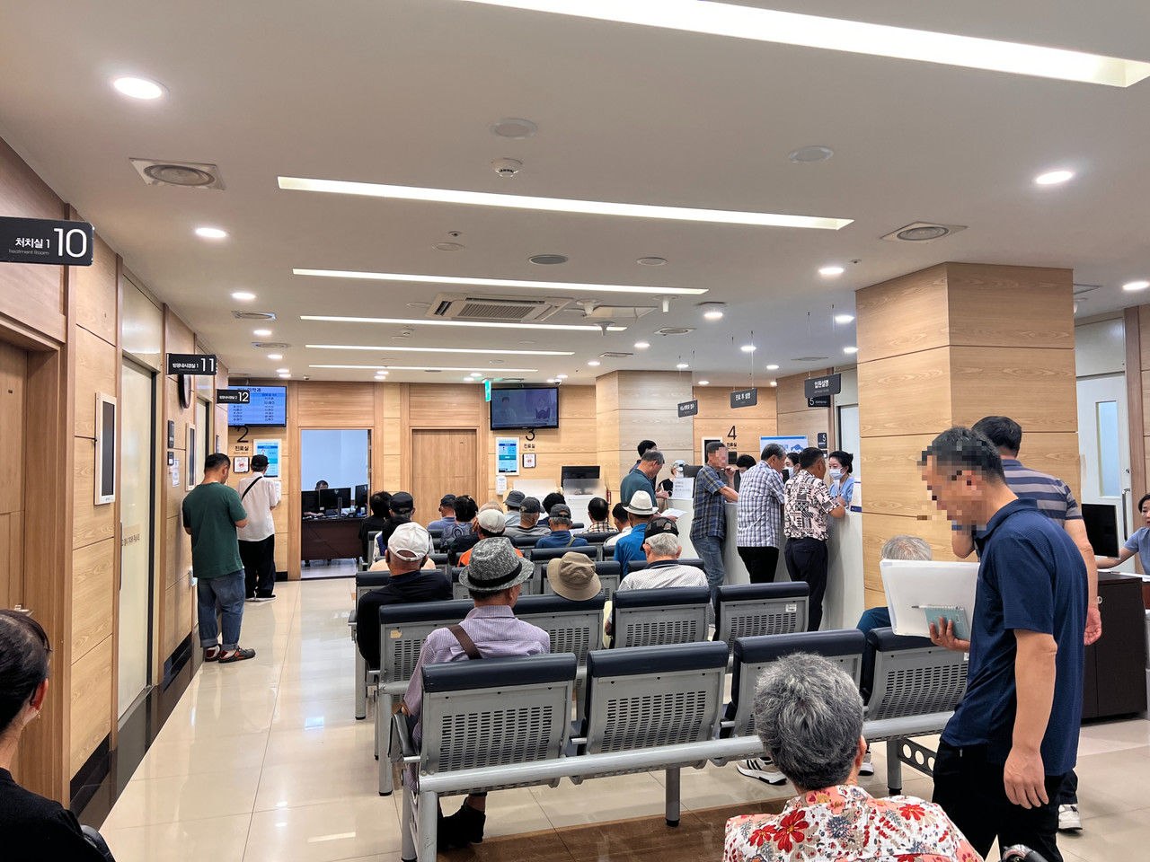 충남대병원 한 진료과 대기실 모습. (사진=윤근호 기자)