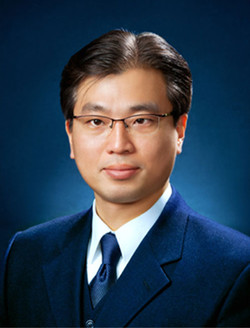 유현중/ 한남대 정치언론학과 교수