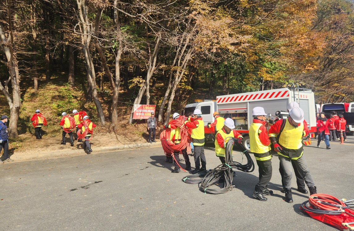 산불전문예방진화대 진화훈련 모습.(사진제공=대전시)