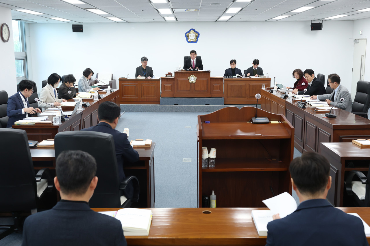 대전 동구의회 행정사무감사 특별위원회 회의 모습. (사진제공=대전 동구)