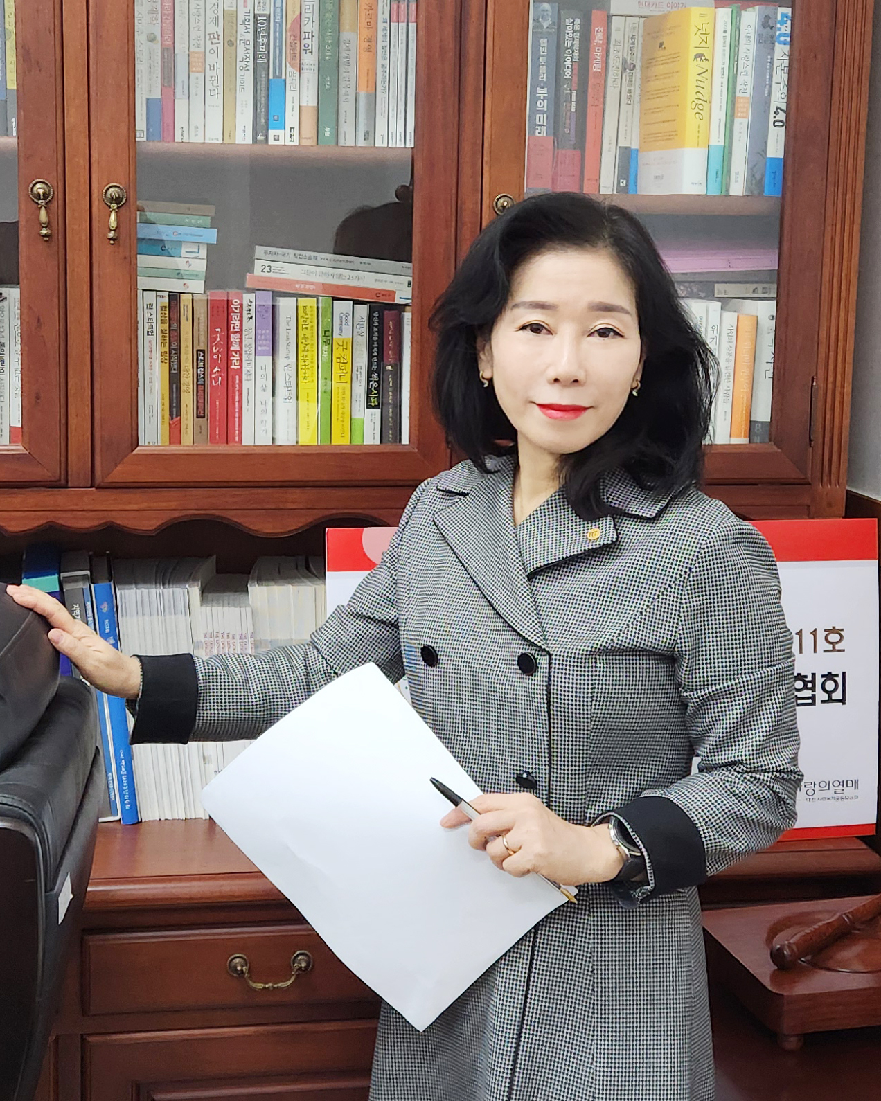 지역경제에서 여성기업의 중요성과 역할이 강조되고 있는 가운데 송현옥 한국여성경제인협회 대전지회장은 현황에 맞는 지원 체계를 구축하기 위해 바쁜 나날을 보내고 있다.(사진=김현수 기자)