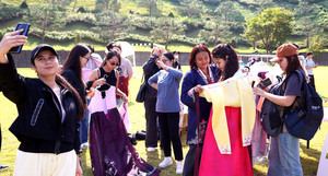 <b>백석대</b>·<b>백석문화대</b>, 유학생 대상 '추석맞이 <b>한가위</b> 행사' 개최