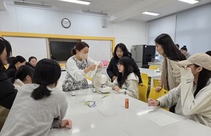 부여여중, 에코 소잉 디자이너 체험활동 운영 - 뉴스 썸네일 이미지