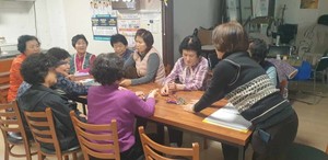 집 앞마당서 즐기는 배움의 즐거움... 금산다락원, 읍면 평생학습센터 특... - 뉴스 썸네일 이미지